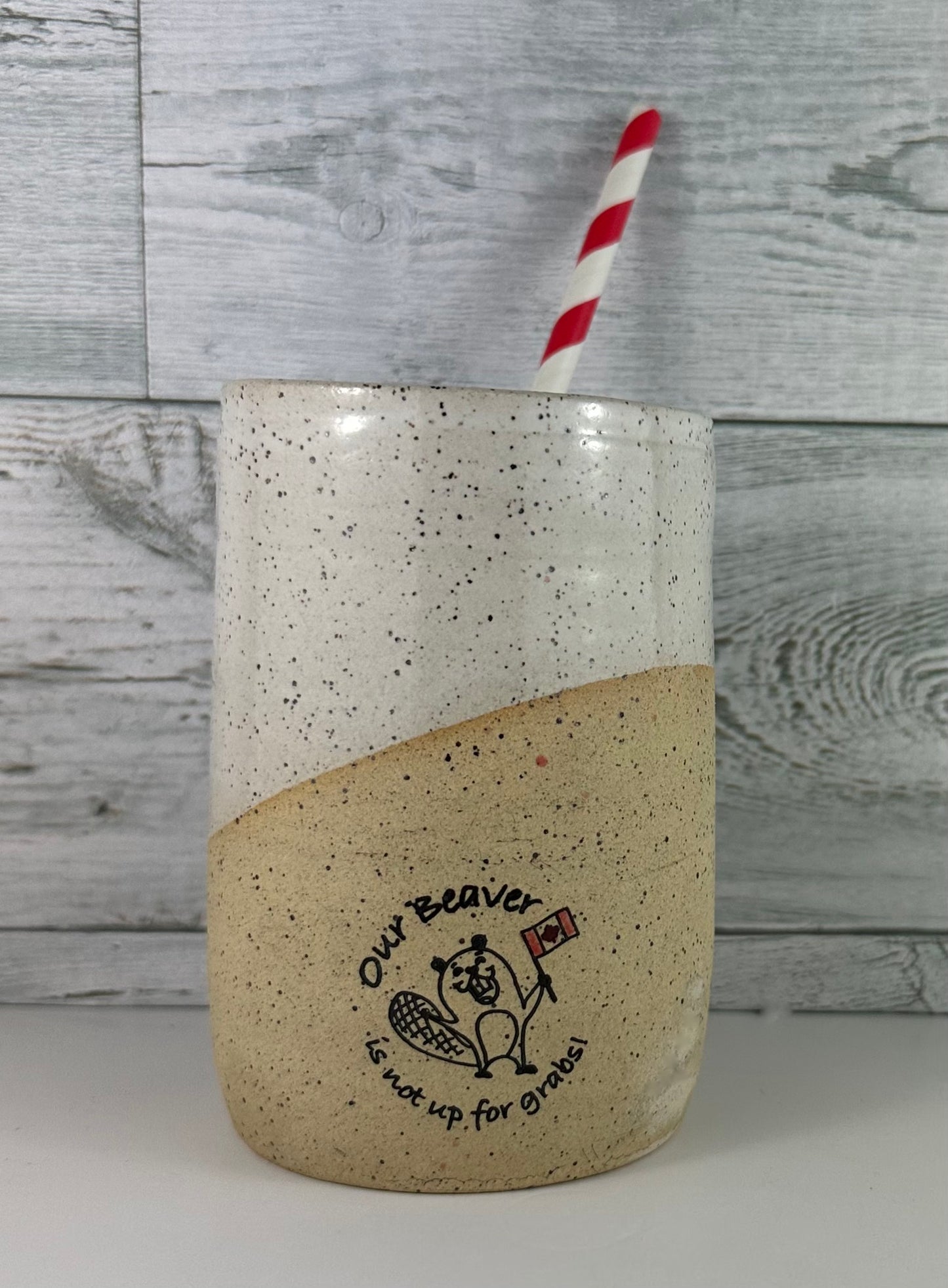 Beaver Straw Tumbler (white)