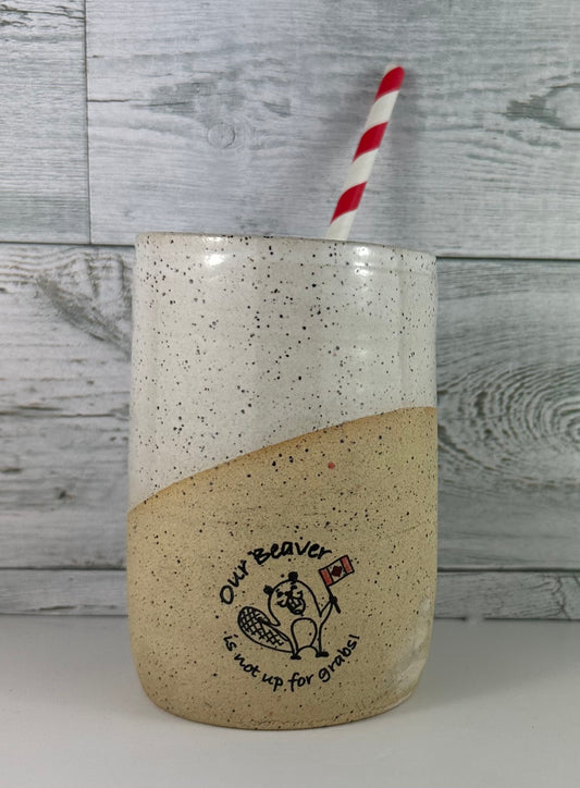 Beaver Straw Tumbler (white)